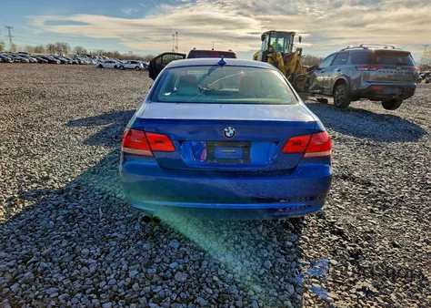 2007 BMW 328 I z USA, uszkodzony, nr VIN WBAWB33587PV73336